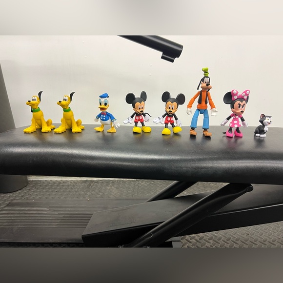 Disney Other - Disney Action Figure Set